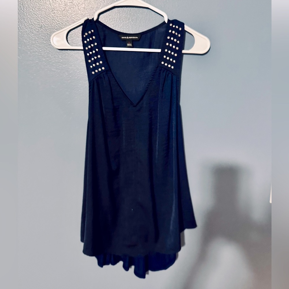 Rock & Republic size medium shirt